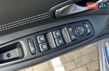 Мінівен Renault Scenic 2011 в 