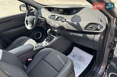 Мінівен Renault Scenic 2011 в 
