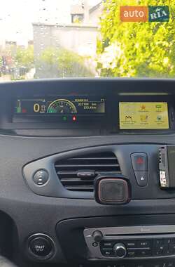Мінівен Renault Scenic 2014 в 
