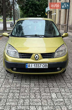 Мінівен Renault Scenic 2004 в 
