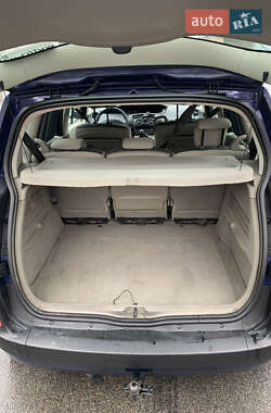 Мінівен Renault Scenic 2004 в  фото 7 Мінівен Renault Scenic 2004 в