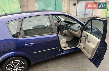 Мінівен Renault Scenic 2004 в  фото 21 Мінівен Renault Scenic 2004 в