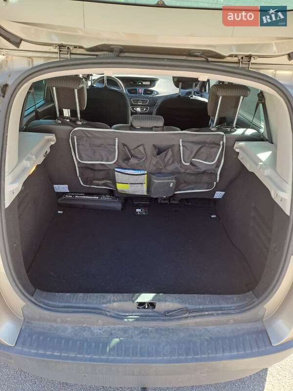 Минивэн Renault Scenic 2011 в Харькове