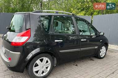 Минивэн Renault Scenic 2005 в 