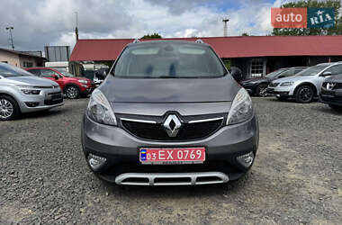 Минивэн Renault Scenic 2013 в 