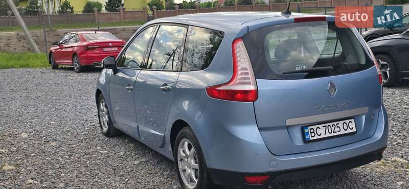 Минивэн Renault Scenic 2010 в Львове