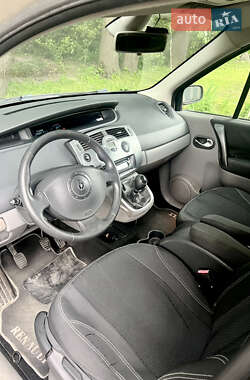 Минивэн Renault Scenic 2007 в 