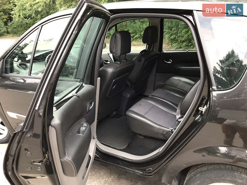 Мінівен Renault Scenic 2006 в Львові фото 11 Мінівен Renault Scenic 2006 в Львові