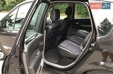 Минивэн Renault Scenic 2006 в 