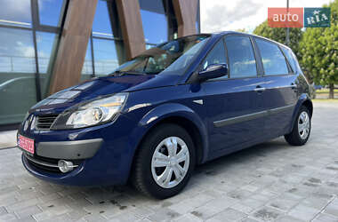 Минивэн Renault Scenic 2009 в 