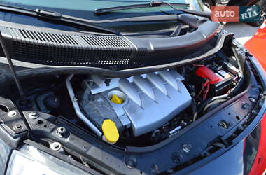 Минивэн Renault Scenic 2005 в 
