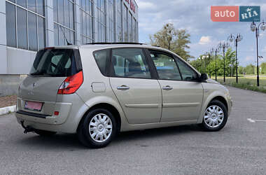 Минивэн Renault Scenic 2008 в 