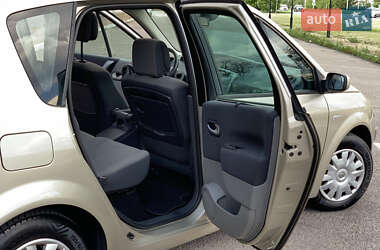 Минивэн Renault Scenic 2008 в 