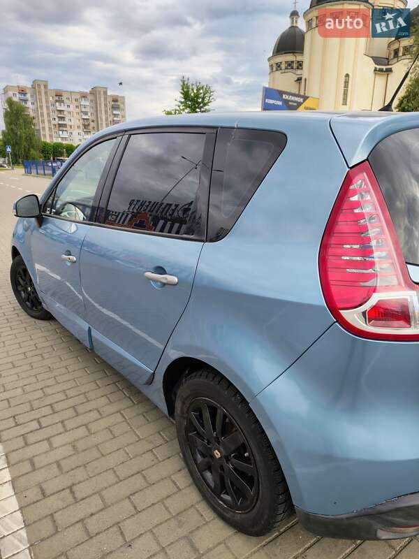 Минивэн Renault Scenic 2009 в Шептицькому