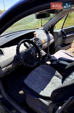 Мінівен Renault Scenic 2004 в 