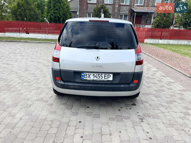Мінівен Renault Scenic 2005 в Любарі