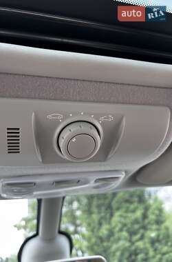 Минивэн Renault Scenic 2010 в 