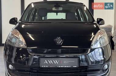 Мінівен Renault Scenic 2012 в 