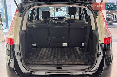 Мінівен Renault Scenic 2012 в 