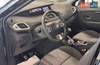 Мінівен Renault Scenic 2012 в 