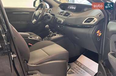 Мінівен Renault Scenic 2012 в 