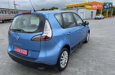 Мінівен Renault Scenic 2012 в 