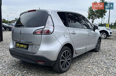 Минивэн Renault Scenic 2013 в 