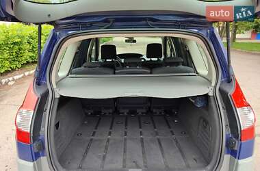 Минивэн Renault Scenic 2006 в 