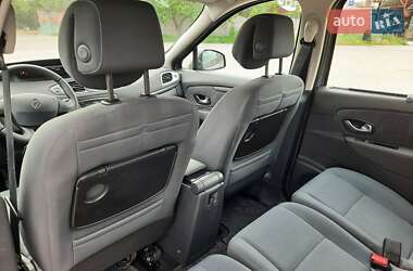 Мінівен Renault Scenic 2011 в 