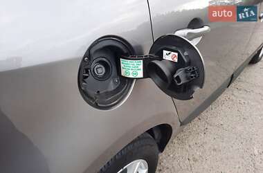 Мінівен Renault Scenic 2011 в 