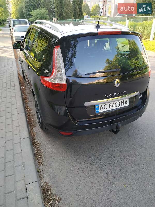 Минивэн Renault Scenic 2014 в Луцке