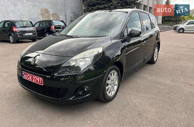 Мінівен Renault Scenic 2010 в 