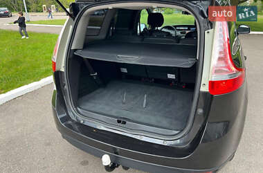 Мінівен Renault Scenic 2010 в 