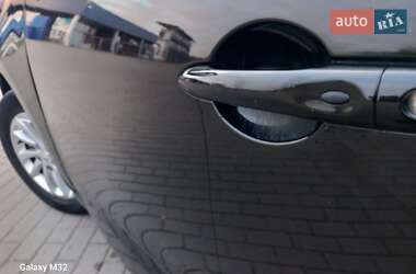 Минивэн Renault Scenic 2012 в 