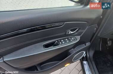 Минивэн Renault Scenic 2012 в 