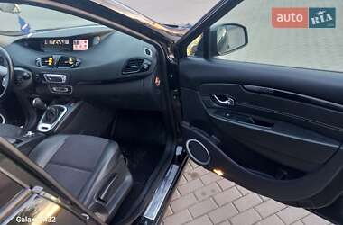Минивэн Renault Scenic 2012 в 