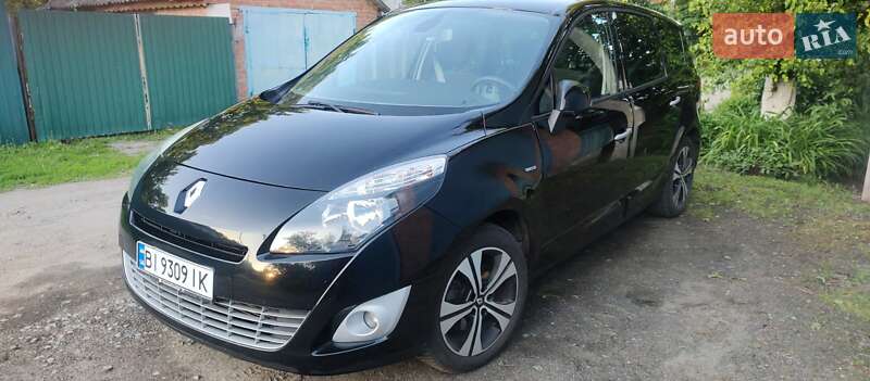 Минивэн Renault Scenic 2011 в Броварах