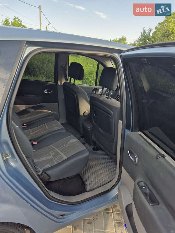 Мінівен Renault Scenic 2004 в Харкові