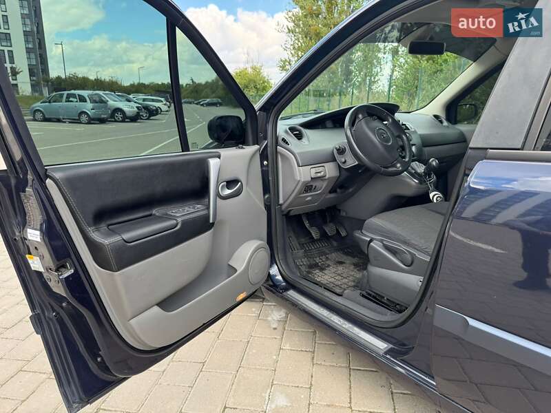 Минивэн Renault Scenic 2008 в Луцке