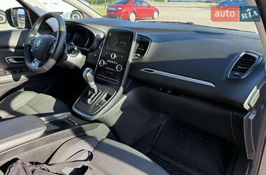 Минивэн Renault Scenic 2018 в 
