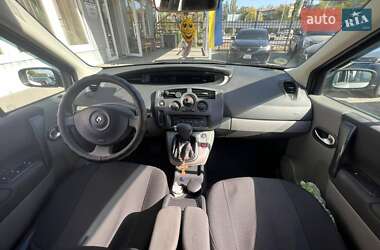 Минивэн Renault Scenic 2006 в 