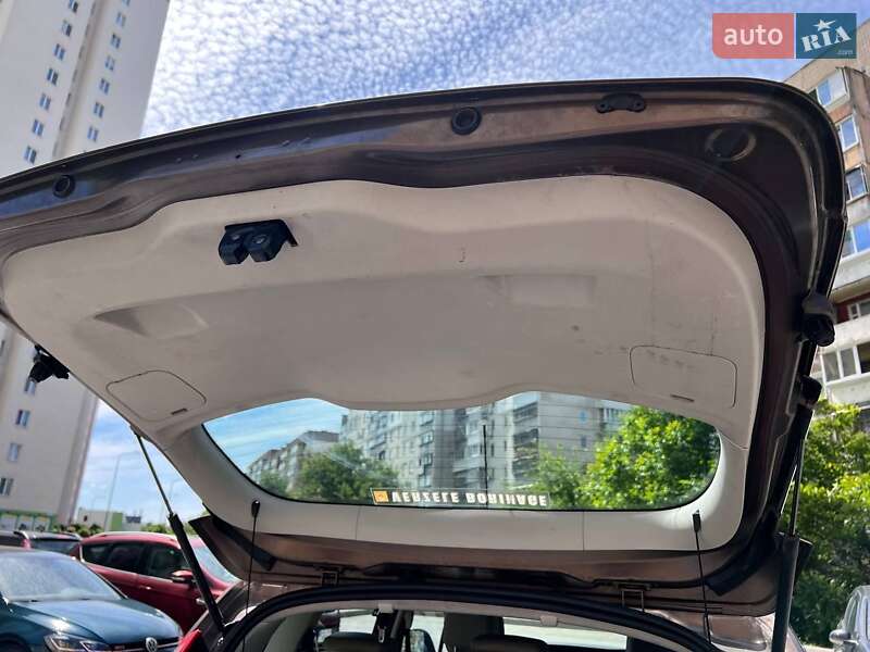Минивэн Renault Scenic 2009 в Броварах