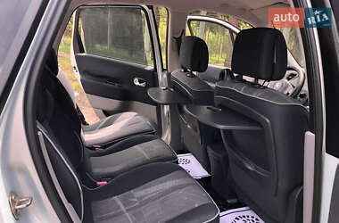 Мінівен Renault Scenic 2003 в 
