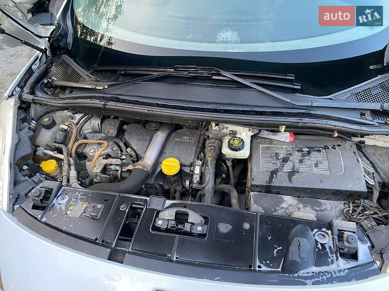 Мінівен Renault Scenic 2010 в Львові