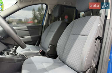 Минивэн Renault Scenic 2010 в 