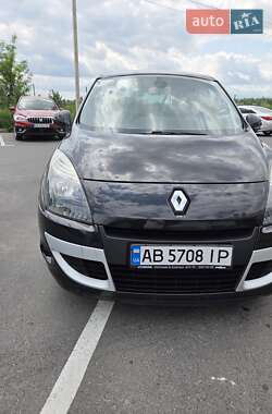 Минивэн Renault Scenic 2009 в 