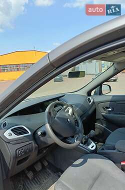 Минивэн Renault Scenic 2010 в Житомире