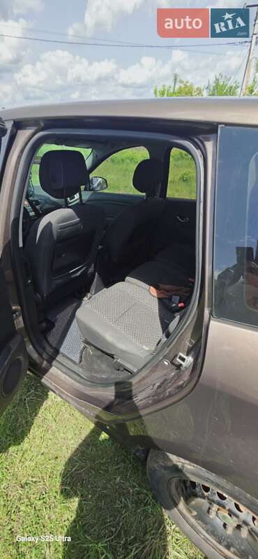 Минивэн Renault Scenic 2011 в Шепетовке фото 26 Минивэн Renault Scenic 2011 в Шепетовке