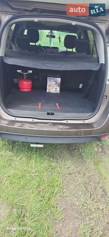 Минивэн Renault Scenic 2011 в Шепетовке фото 28 Минивэн Renault Scenic 2011 в Шепетовке