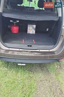 Минивэн Renault Scenic 2011 в 